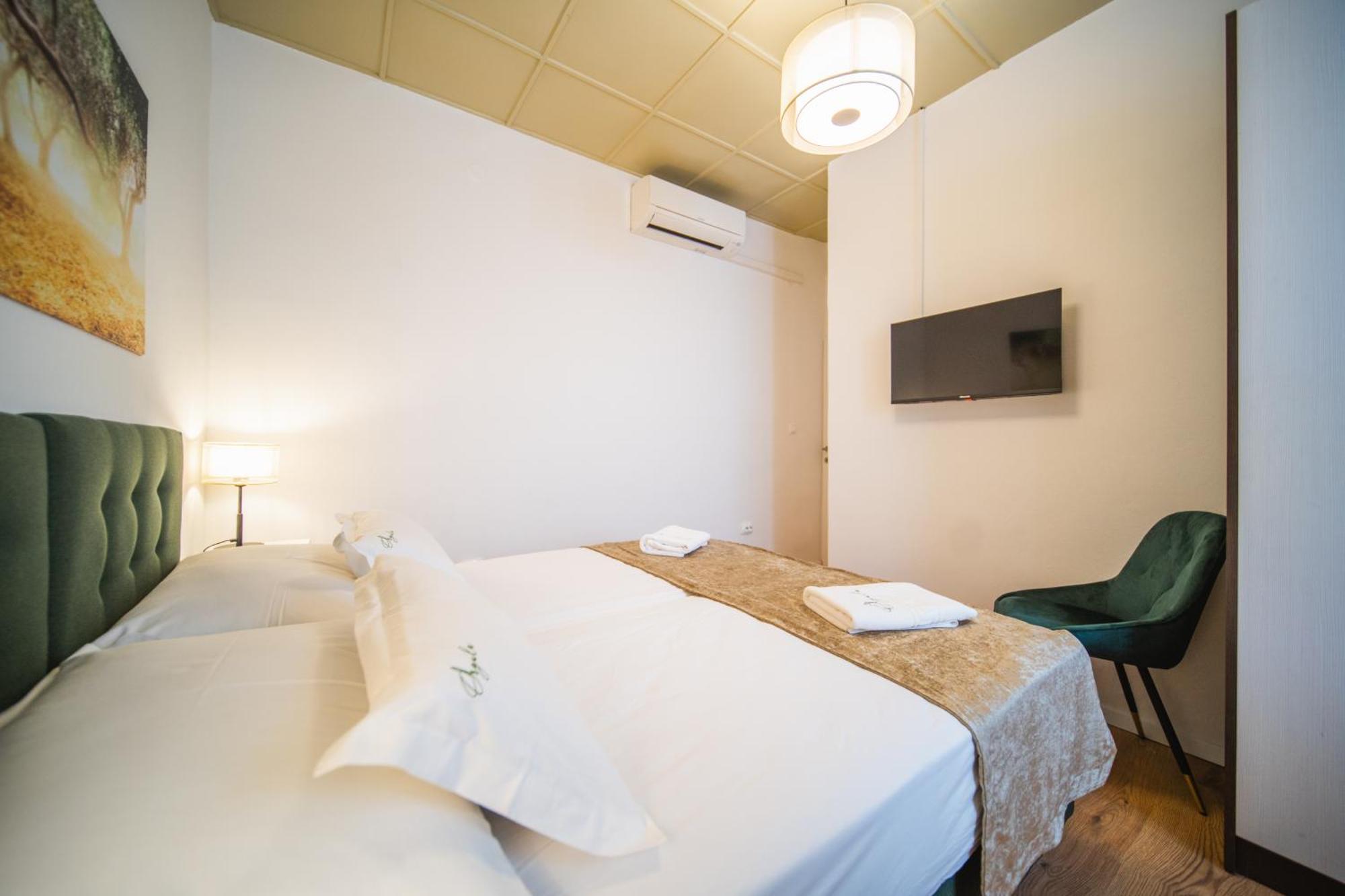 Orgula Hotel Lumbarda Ngoại thất bức ảnh